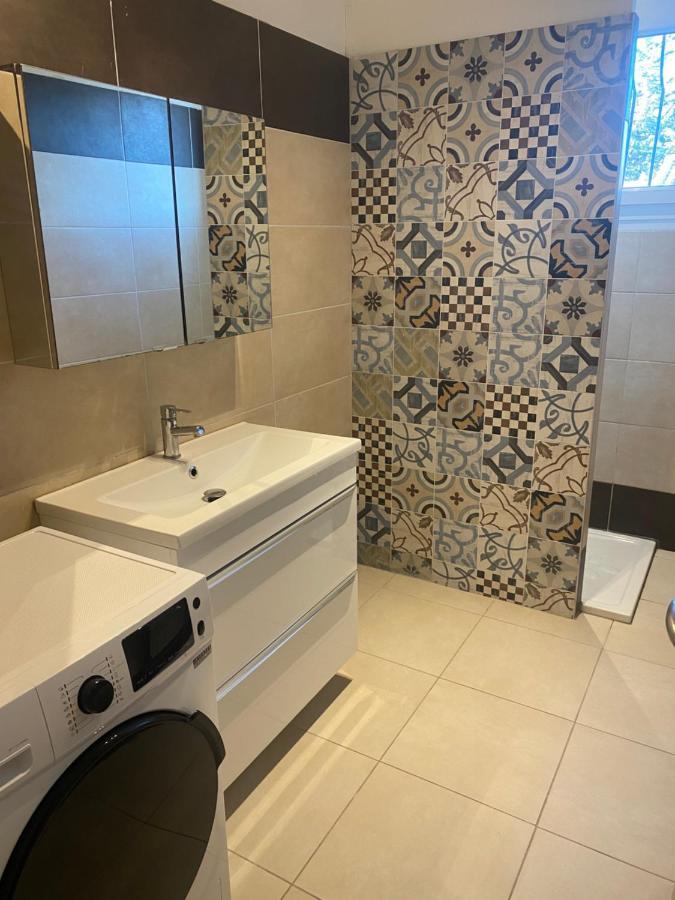Appartements Cabiscol Beaucaire  Eksteriør billede